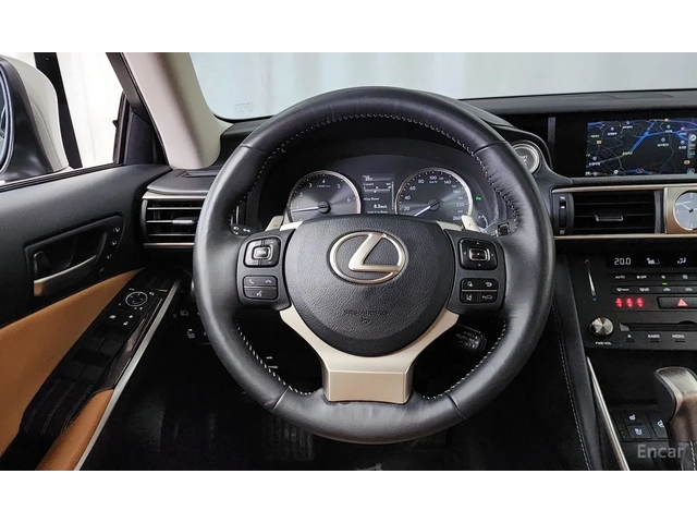 Lexus IS 300 Supreme * Панорама * Кожа - автомобили, коли, обяви за нови и употребявани 11