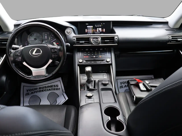 Lexus IS 300 AWD V6 CERTIFIED *LEXUS MAINTAIN*2nd WINTER* CAMERA NAV BLUETOOTH LEATHR HEATED SEATS SUNROOF CRUISE ALLOYS All Wheel Drive - автомобили, коли, обяви за нови и употребявани 9