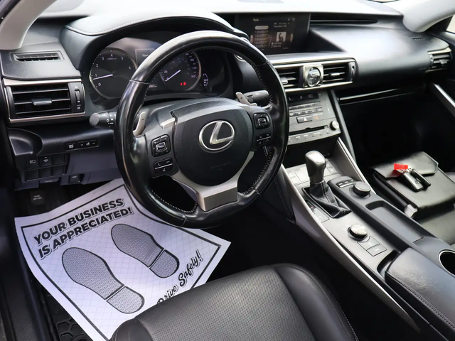 Lexus IS 300 AWD V6 CERTIFIED *LEXUS MAINTAIN*2nd WINTER* CAMERA NAV BLUETOOTH LEATHR HEATED SEATS SUNROOF CRUISE ALLOYS All Wheel Drive - автомобили, коли, обяви за нови и употребявани 7