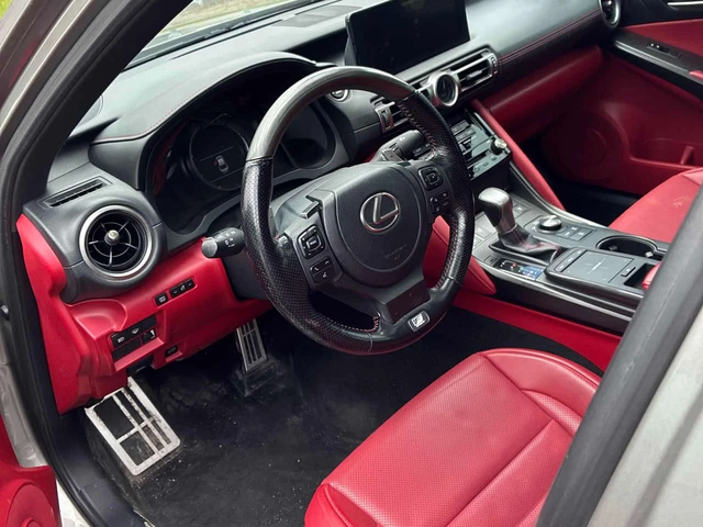 Lexus IS 350 F-SPORT* M/L* DISTRONIC* OБДУХВАНЕ - автомобили, коли, обяви за нови и употребявани 4
