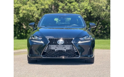 lexus-is-350 - 1