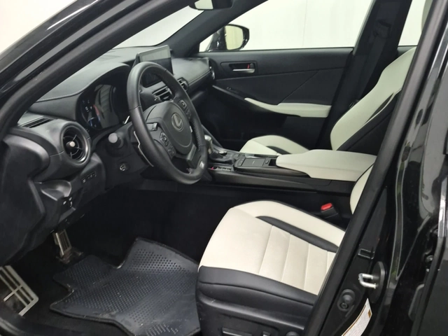 Lexus IS AWD 3.5L 6cyl - автомобили, коли, обяви за нови и употребявани 3