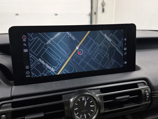 Lexus IS AWD 3.5L 6cyl - автомобили, коли, обяви за нови и употребявани 6