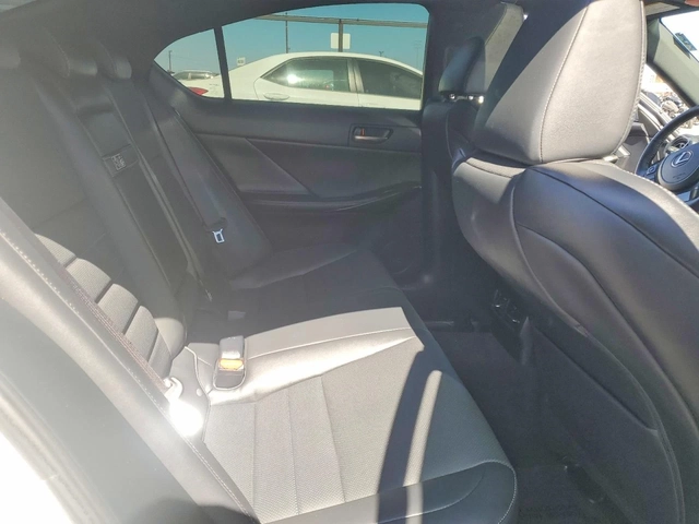 Lexus IS 350 F* SPORT* ПОДГРЕВ* КАМЕРА* SUNROOF* KEYLESS* - автомобили, коли, обяви за нови и употребявани 9