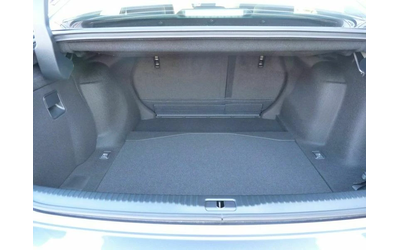 Lexus IS 300h Competition - автомобили, коли, обяви за нови и употребявани 10