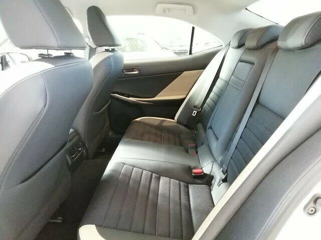 Lexus IS 300h Sport Line - автомобили, коли, обяви за нови и употребявани 12