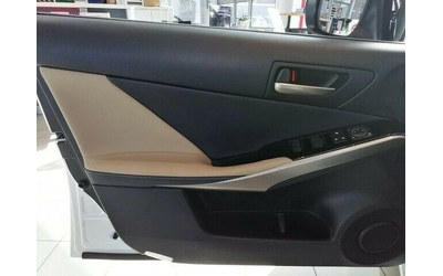 Lexus IS 300h Sport Line - автомобили, коли, обяви за нови и употребявани 9