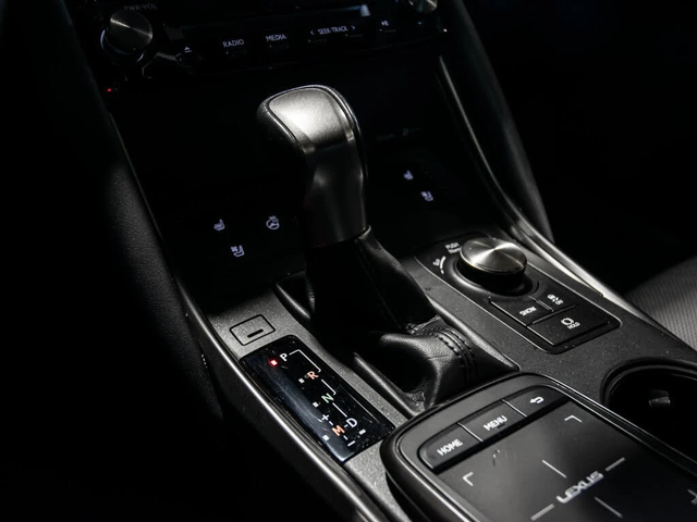 Lexus IS 300 AWD* АвтоКредит* (Цена до БГ) - автомобили, коли, обяви за нови и употребявани 10