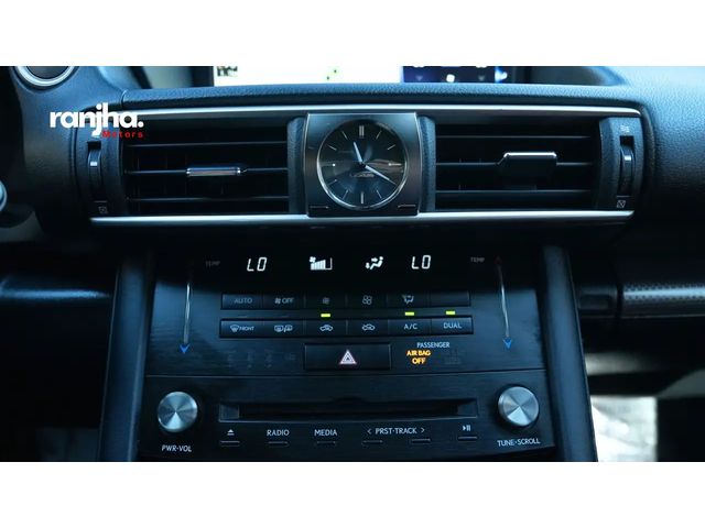 Lexus IS 4dr Sdn AWD * NO ACCIDENTS * All Wheel Drive - автомобили, коли, обяви за нови и употребявани 15