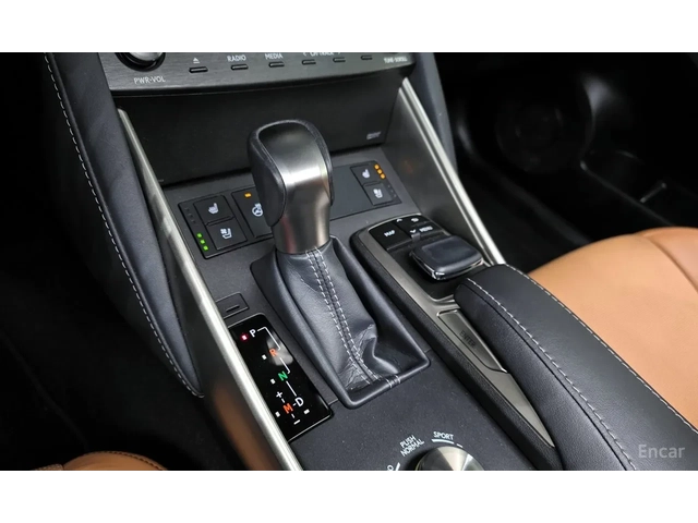 Lexus IS 300 ОБДУХ | ПОДГРЕВ | ПАНОРАМА | ACC - автомобили, коли, обяви за нови и употребявани 11