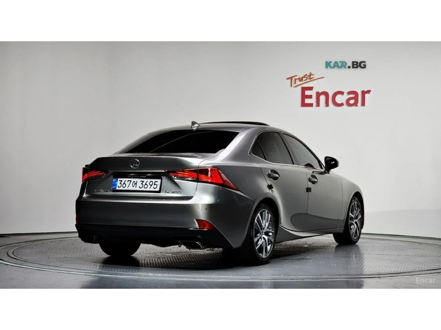 Lexus IS * FULL* MAX* KEYLESS* Camera* ПОДГРЕВ* - автомобили, коли, обяви за нови и употребявани 1