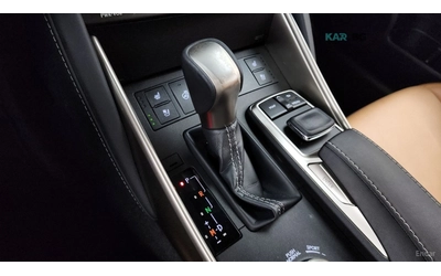 Lexus IS * FULL* MAX* KEYLESS* Camera* ПОДГРЕВ* - автомобили, коли, обяви за нови и употребявани 8