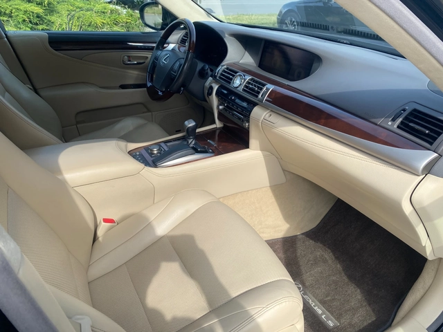 Lexus LS 460 Luxury - автомобили, коли, обяви за нови и употребявани 11