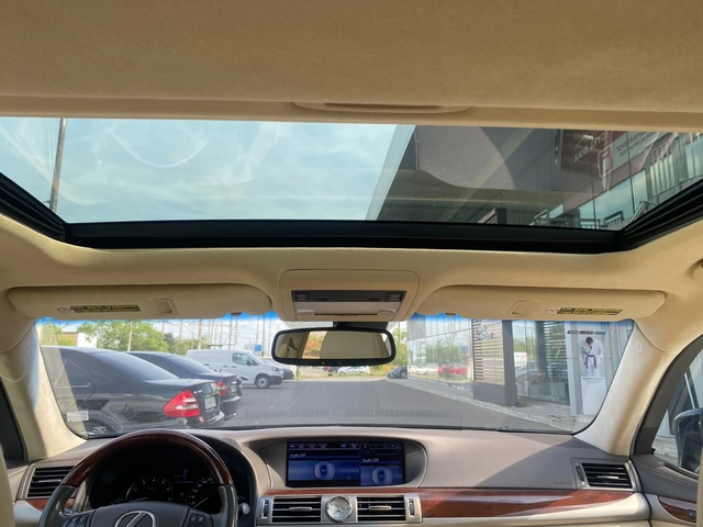 Lexus LS 460 Luxury - автомобили, коли, обяви за нови и употребявани 12