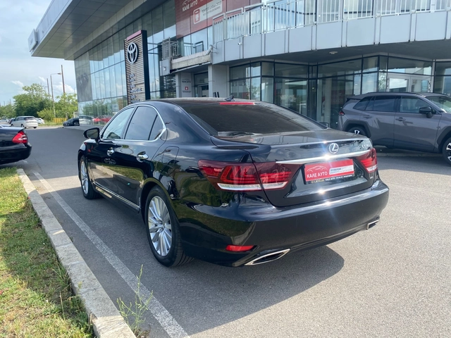 Lexus LS 460 Luxury - автомобили, коли, обяви за нови и употребявани 5