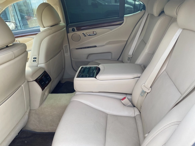 Lexus LS 460 Luxury - автомобили, коли, обяви за нови и употребявани 9