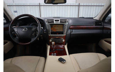 Lexus LS LS - автомобили, коли, обяви за нови и употребявани 12
