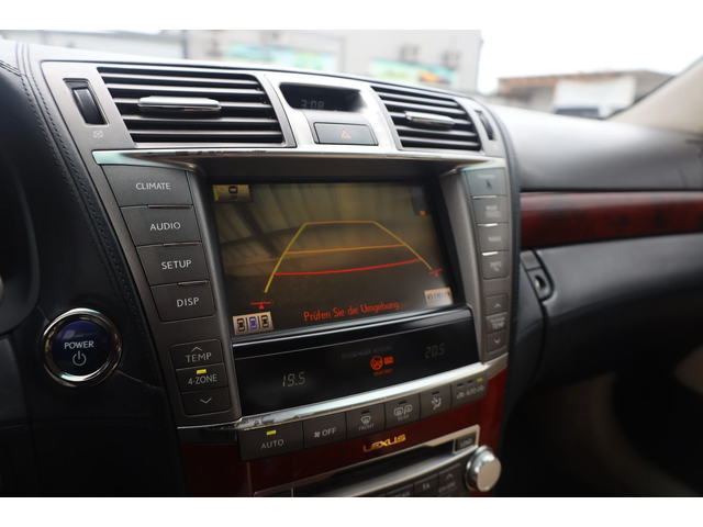 Lexus LS LS - автомобили, коли, обяви за нови и употребявани 13