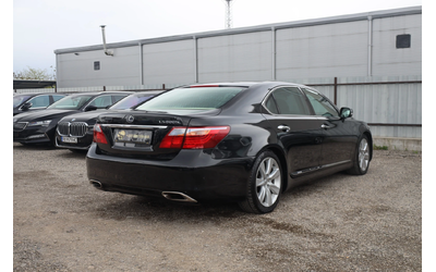 Lexus LS LS - автомобили, коли, обяви за нови и употребявани 4