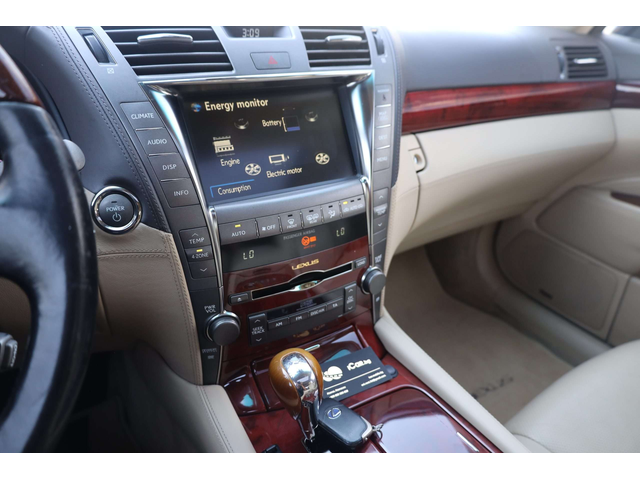 Lexus LS600h LS600h - автомобили, коли, обяви за нови и употребявани 17