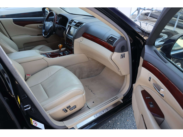 Lexus LS600h LS600h - автомобили, коли, обяви за нови и употребявани 25