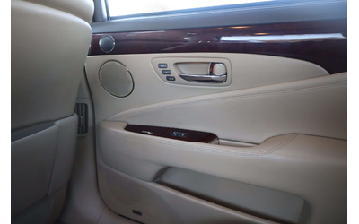 Lexus LS600h LS600h - автомобили, коли, обяви за нови и употребявани 27