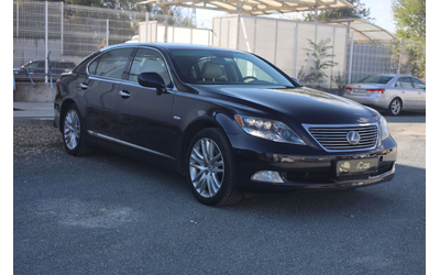 lexus-ls600h-l-marklevinson-4x-sitzklima-pano-keygo-alcantara-full-icar-icarbg - 4