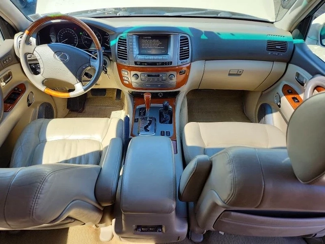 Lexus LX 470 BASE * AWD * CARFAX * - автомобили, коли, обяви за нови и употребявани 5
