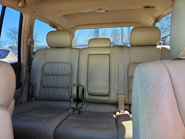 Lexus LX 470 BASE * AWD * CARFAX * - автомобили, коли, обяви за нови и употребявани 8