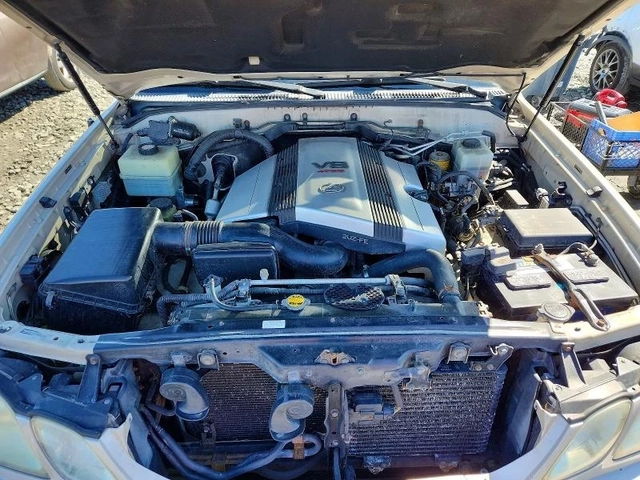 Lexus LX 470 BASE * AWD * CARFAX * - автомобили, коли, обяви за нови и употребявани 9