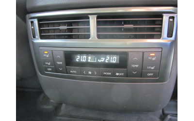 Lexus LX 570 5.7* LPG* 4x4* 386k.c* DVD* Camera* TOP - автомобили, коли, обяви за нови и употребявани 13