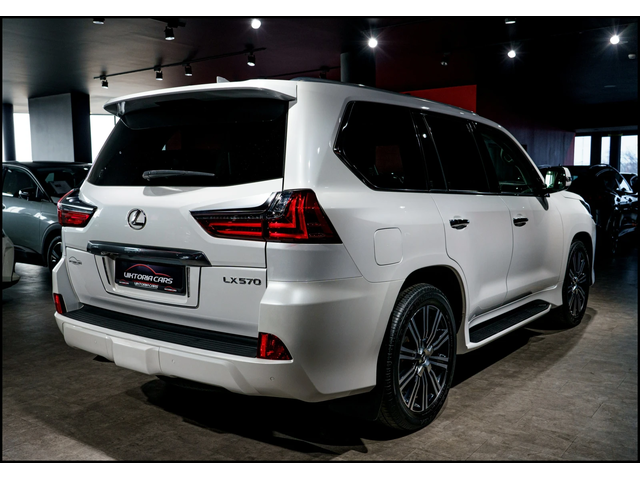 Lexus LX Lexus LX 570  - автомобили, коли, обяви за нови и употребявани 3