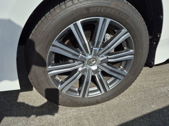 Lexus LX 570 * * CARFAX * * АВТО КРЕДИТ * * - автомобили, коли, обяви за нови и употребявани 13