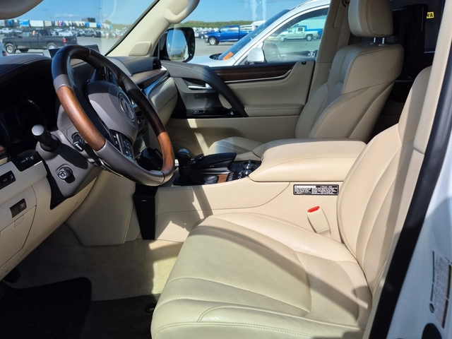 Lexus LX 570 * * CARFAX * * АВТО КРЕДИТ * * - автомобили, коли, обяви за нови и употребявани 4