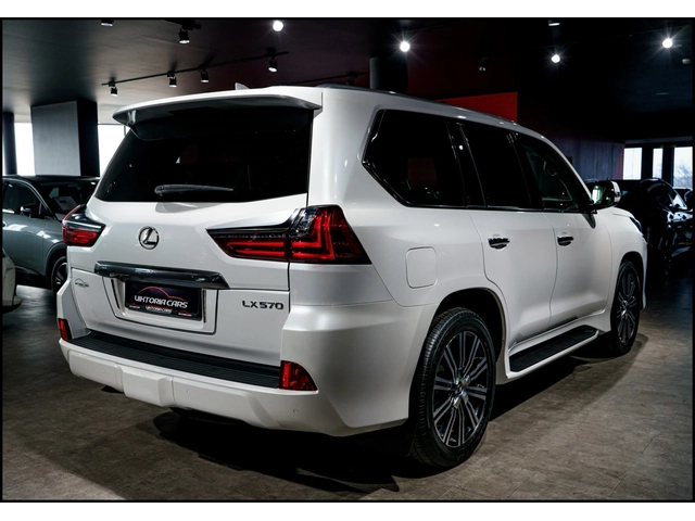 Lexus LX 570 * ПРОМО ЦЕНА* V8* AWD* 7местен* MarkLevinson - автомобили, коли, обяви за нови и употребявани 3