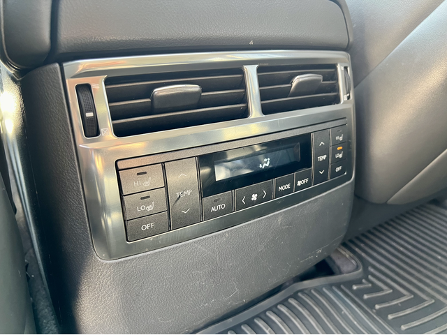 Lexus LX 570 V8 AWD Mark Levinson - автомобили, коли, обяви за нови и употребявани 9