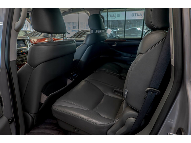 Lexus LX570 5.7/4X4/Камера 360/Обдухване/FaceLift - автомобили, коли, обяви за нови и употребявани 5