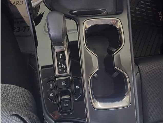 Lexus NX 350h 2023 Lexus NX 350h SIGNATURE - автомобили, коли, обяви за нови и употребявани 10