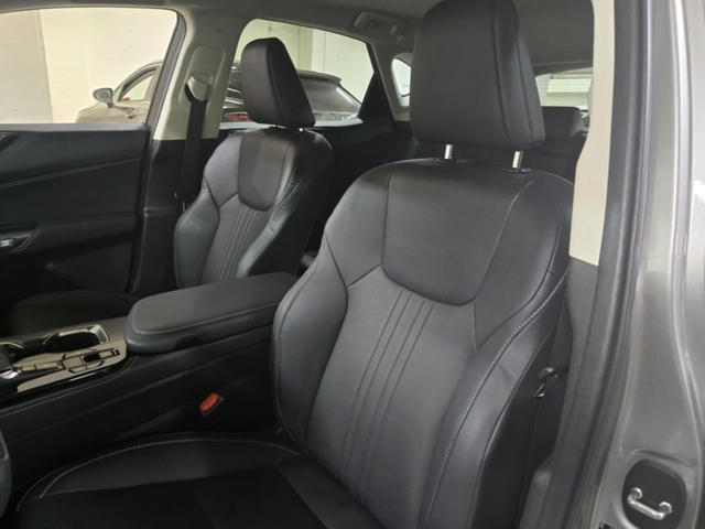 Lexus NX 350h 2023 Lexus NX 350h SIGNATURE - автомобили, коли, обяви за нови и употребявани 11