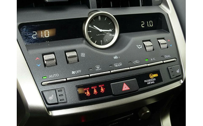 Lexus NX 300h Executive E-Four - автомобили, коли, обяви за нови и употребявани 15