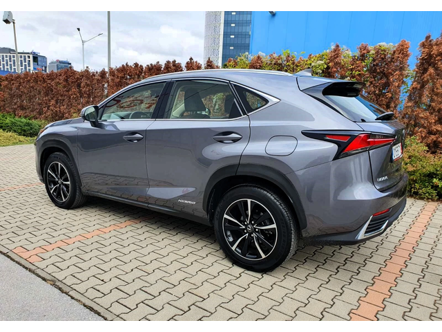 Lexus NX 300h/4WD/Premium - автомобили, коли, обяви за нови и употребявани 5