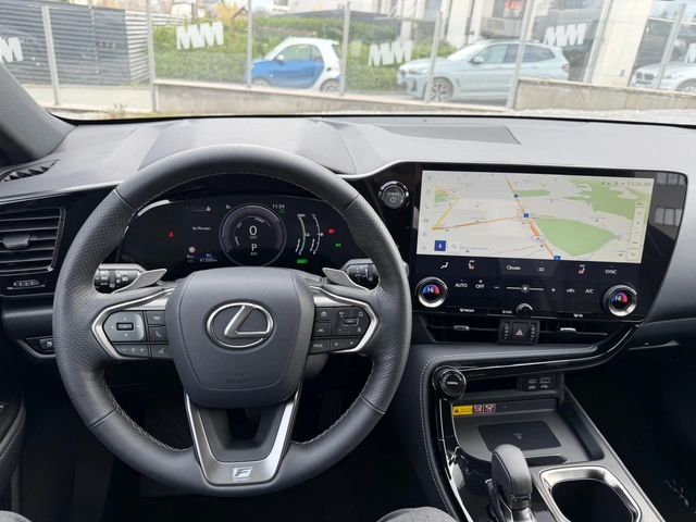 Lexus NX 450 Hybrid Наличен Реални Км - автомобили, коли, обяви за нови и употребявани 10