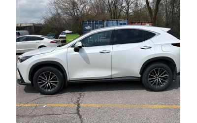 lexus-nx - 1