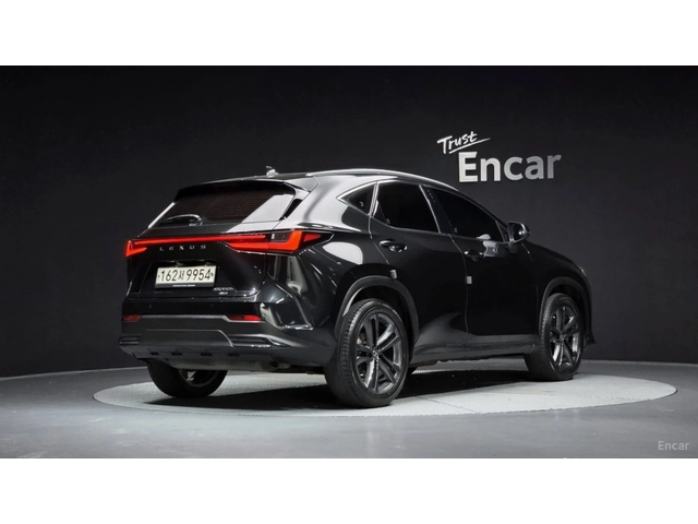 Lexus NX 350h PREMIUM* КОЖА* ОБДУХВ* ПАНО* НАВИ - автомобили, коли, обяви за нови и употребявани 1