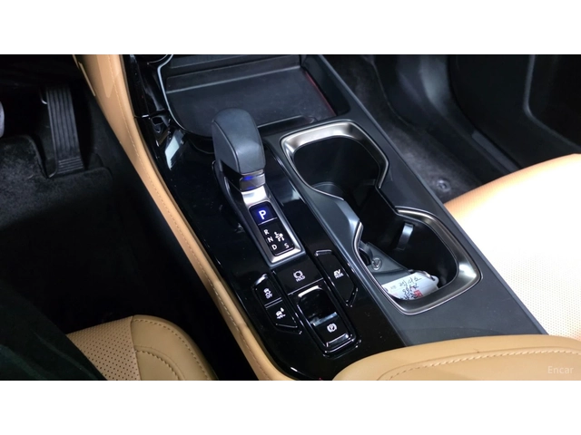 Lexus NX 350h PREMIUM* КОЖА* ОБДУХВ* ПАНО* НАВИ - автомобили, коли, обяви за нови и употребявани 6