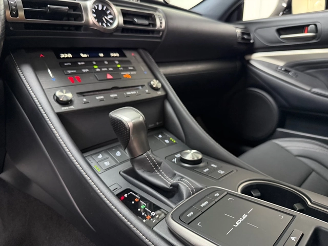Lexus RC 350 * 300 AWD* 2021 3.5L V6 DOHC 24-Valve - автомобили, коли, обяви за нови и употребявани 14