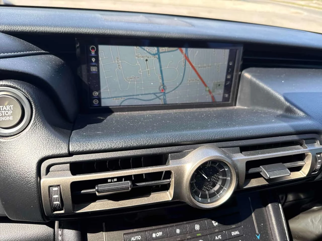 Lexus RC 300 /CARFAX/DISTRONIC/NAVI - автомобили, коли, обяви за нови и употребявани 8