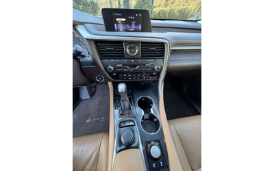 Lexus RX 450h - автомобили, коли, обяви за нови и употребявани 12