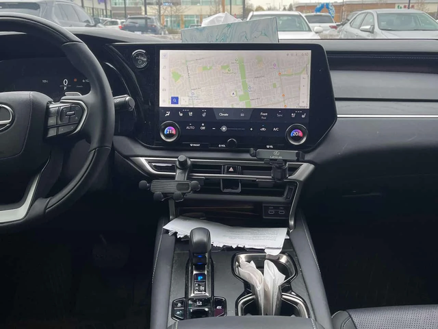 Lexus RX 350h* ОБДУХВАНЕ* ПОДГРЕВИ* ПАНОРАМА* - автомобили, коли, обяви за нови и употребявани 8