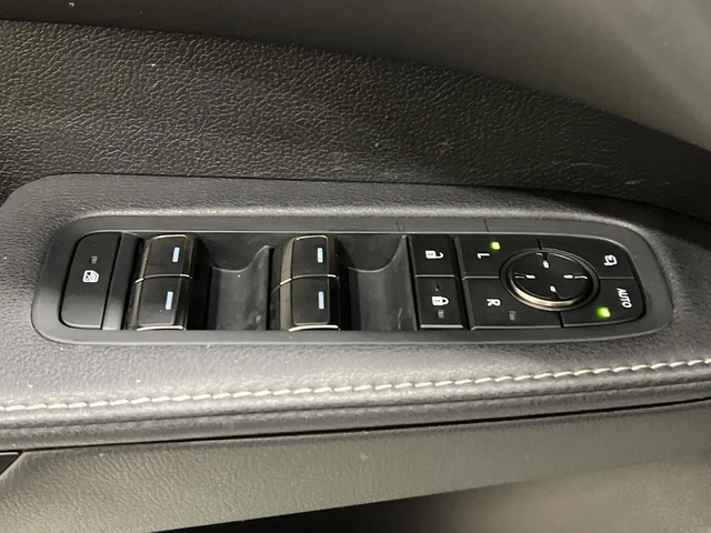 Lexus RX RX - автомобили, коли, обяви за нови и употребявани 12